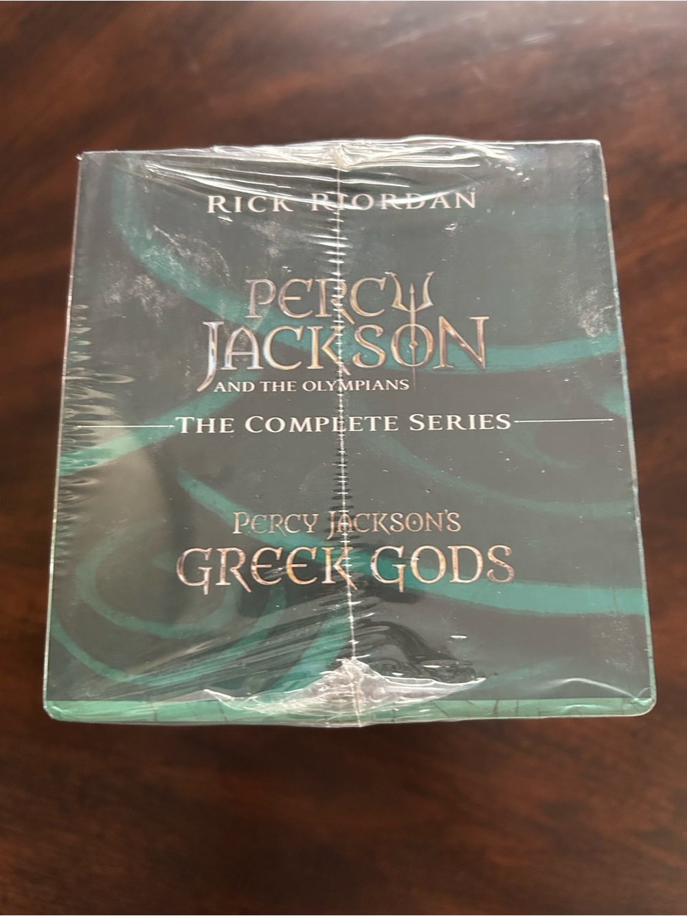 Percy Jackson Greek Gods Box Book Set - Green & Gold - Picture 2 of 6